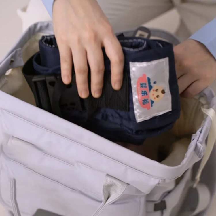 プレゼント 抱っこ紐 軽量 新生児 ベビースリング バッグ ヘッドサポート 抱っこ パパママ兼用 荷物 ショルダー 折り畳み ベビーキャリー 前向き コンパクト ベビースリング カバン 出産祝い ギフト 抱っこひも