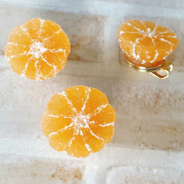 アトリエステラ 食品サンプル むいたみかん ゴルフマーカー K56