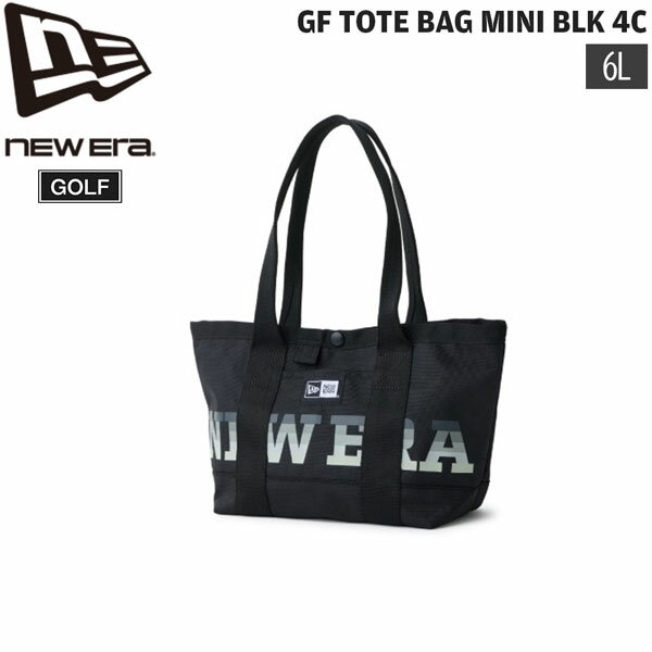 〇 小物の整理がしやすいよう内部を細かく 仕切った小型タイプのトートバッグ 〇 ジップ式の上蓋を備え、収納物の落下を防止 外出時のサブバッグとしても活躍 〇 ゴルフラウンド時にはドリンクやタオルを 持ち運ぶジムバッグとしても最適 〇 インナーポケットを配備し、小物の収納と 管理にも配慮 〇 外側のループ部分には、 別売りの「Cap Clip」の装着が可能 〇 ボディ左下にブランドのフラッグロゴを レイアウトし、さりげないアクセントに ※メーカーの画像を使用しておりますが 色の見え方が実物と若干異なる場合が 御座います。予めご了承下さい。 【正規代理店商品】 ●BRAND：NEW ERA(ニューエラ) ●品番：14747161 ●品名：GF TOTE BAG MINI 約6L ●カラー：ブラック （ロゴカラー）マルチカラー （FLAGカラー）ホワイト ●サイズ : W240 X H200 X D120mm (6L) ●素材 : ポリエステル/1680D ●生産国 : ベトナム ニューエラ ゴルフ トートバッグ NEWERA トートバッグ ニューエラトート GF TOTE BAG MINI ミニトート ゴルフトート ブラック4C ブラック 黒 約6L 6L 小型トート カートバッグ ラウンドバッグ ゴルフバッグ 正規品