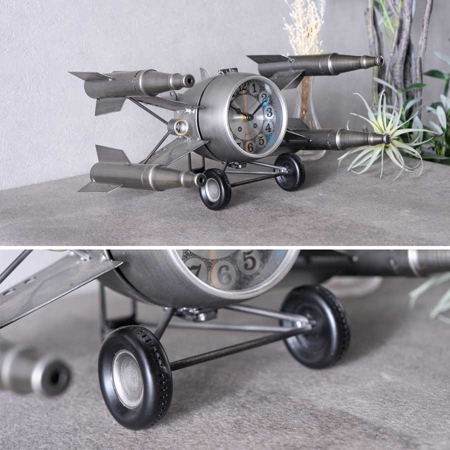 5%offクーポン配布中 時計 置き時計 飛行機 ロケット 戦闘機 おしゃれ アナログ かわいい ブリキ 置物 飾り オーナメント かっこいい 重厚感 個性的 プレゼント ブリキの置物 お祝い 子供部屋 置時計 シルバー 電池式