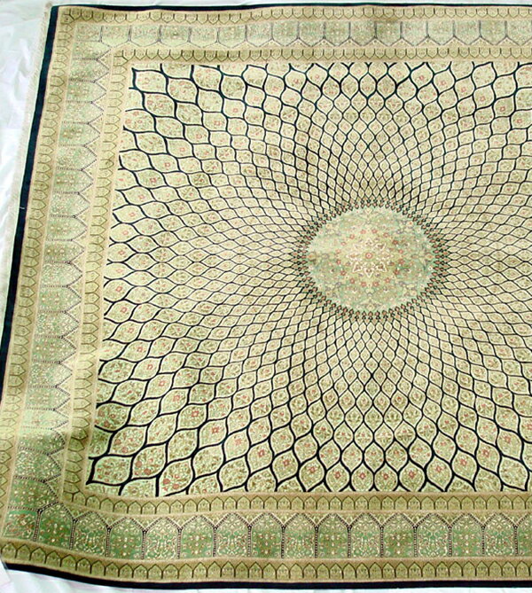 ペルシャ絨毯 サイズ：253×246 産地：クム 材質：シルク【送料無料】【同梱不可】【RCP】【店頭受取対応商品】