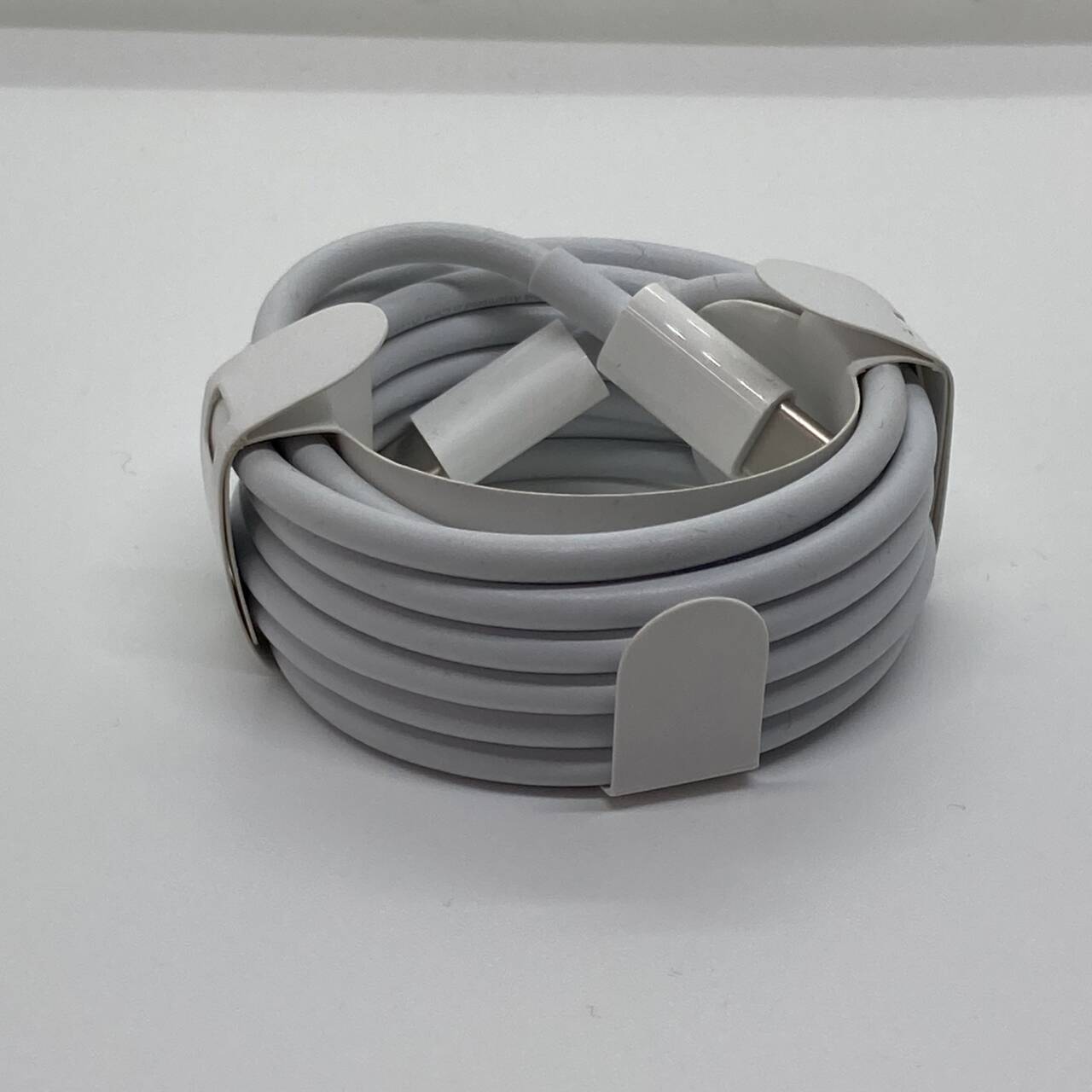 【新品未使用・Apple純正品】100W USB-C 充電ケーブル　2メートル (2m) iPhone/iPa...