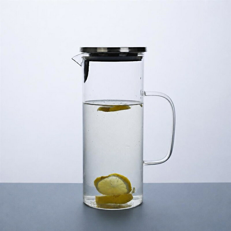 ピッチャー 耐熱ガラス 麦茶ポット 大容量 1500ml ステンレス蓋 冷水筒 おしゃれ 洗いやすい 広口 スリム 水差し お茶入れ 熱湯可 家庭用 北欧風