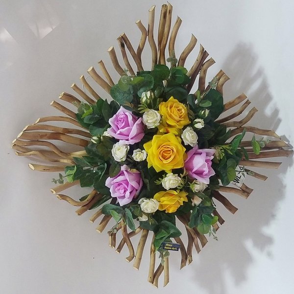 造花アーティフィシャルバラ壁掛けアレンジ　　白、ピンク、黄　WL-5高さ55cm×巾55cm造花・光触媒