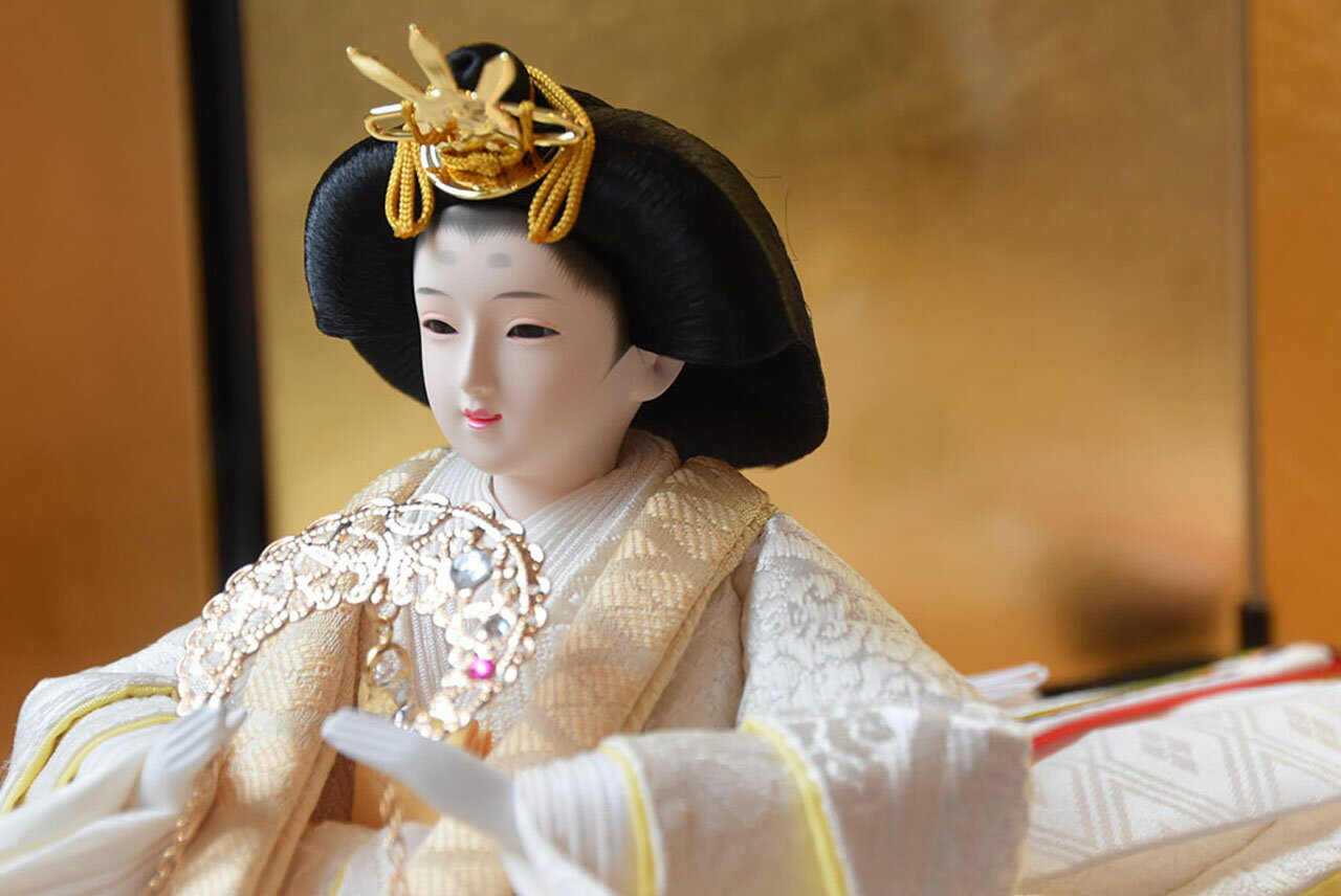 雛人形　コンパクト　おひなさまモダン　お雛様　かわいい　おすすめ　ひな人形　親王飾り　インテリア　2024年度新作　初節句　可愛いお顔　送料無料　【Emma】063330
