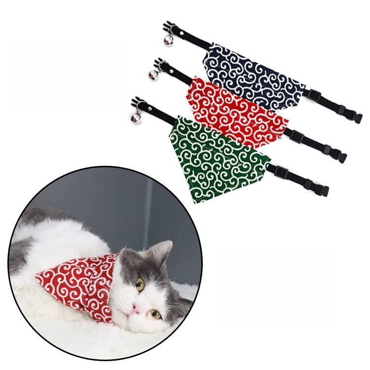 バンダナ スカーフ 犬用 首輪?小型犬 中型犬 猫用 アクセサリー ペット用品 ペットグッズ 唐草模様 柄 和柄 和風 赤 緑 紺 鈴付き ワンちゃん