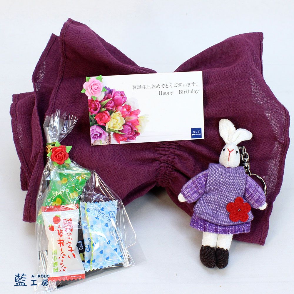 くしゅくしゅ ストール うさぎ キーホルダー セット プチギフト お返し お菓子 チョコ 付き プレゼント 女の子 かわいい 小物 雑貨 記念日 母の日 母 祖母 おばあちゃん お母さん 誕生日プレゼント バースデー 誕生日 送別会 ギフト 2000円 ショール 人気 グッズ 送料無料