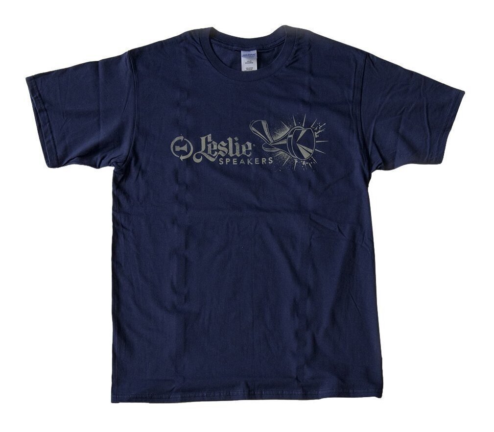 こちらの商品はお取り寄せとなります。3日～1週間ほどでお届け可能です。メーカー品切の際はお時間を頂きます。※画像は撮影用商品のため、お届けの際の商品とは異なります。【ゆうパケット発送】・お問い合わせ番号による郵便追跡サービスがご利用いただけます。※一部定形外郵便発送商品には追跡サービスはございません。・お届けは郵便受けへの投函で完了となります。・日付・時間帯指定はお受けできません。・お届けまで2～5日ほどかかります(お届け地域により異なります)。・繁忙期やお届け地域によっては10日前後かかる場合がございます。・配達の遅延・紛失または破損した場合の補償はございません。・郵便受けに入らないサイズの商品は持ち戻りになる場合がございます。レスリーの代名詞ホーンローターのイラストで、ロゴはビンテージ風になっています。キャンペーンプレゼントとして企画し大好評だったTシャツを商品化。ボディカラー:紺サイズ:肩幅:46cm袖丈:20cm着丈:68cm身幅:52cm