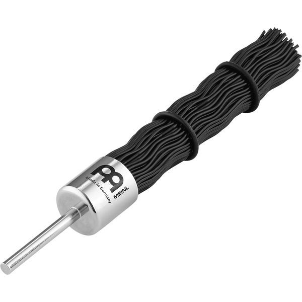 こちらの商品はお取り寄せとなります。3日～1週間ほどでお届け可能です。メーカー品切の際はお時間を頂きます。 BRUSH CAJON & BASS DRUM BEATER MEINLクラシックカホンブラシを融合させた柔らかく豊かなベースサウンドが得らるビーターです。2つのコントロールリングの位置をずらしアタックを調整できます。 素材 ： ポリマー 特徴 ： ・極太ウェーブのポリマーブラシ ・2つの調節可能コントロールリング付 ・ウォームで少しメロウなアタックとヘヴィーなフルストロークが可能 ・通常のバスドラム用フットペダル、カホンペダルに取り付け可能