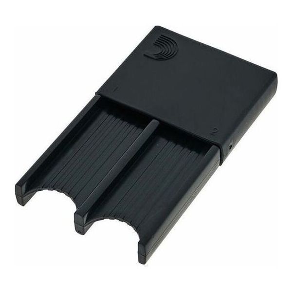 【お取り寄せ】※メーカー品切れの場合、お時間をいただく場合もございます。お急ぎの方はお手数ですが、ご注文の前にメールで在庫の確認のお問い合わせを下さい。こちらの商品はメール便で発送します。詳細についてはこちらを必ずご確認ください。リードガードリードを保護するためにリードを押さえる部分にエラストマーという素材を採用することにより、リードの先端を傷つけず、安全に持ち運びが可能になりました。