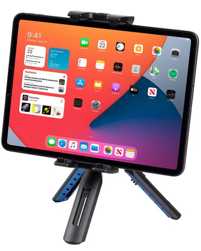 スマホ・タブレットを装着できる卓上三脚幅120~230mm、厚さ18mmまでのスマホ、タブレットを固定することができる卓上三脚 角度・傾き自由自在タブレットホルダーの縦位置・横位置や上方向の微調整が可能で、見やすい角度に。 5段式伸縮の脚採用脚裏側のレバーの操作により、5段階の長さに伸縮できます。 タブレットホルダー上部にU1/4インチのメスネジを装備。マイクやLEDライトなどを別途取付可能です。 タブレットホルダー部は取り外し可能三脚部とタブレットホルダー部は分離できるので、カメラ用の雲台を装備したり、他の三脚にタブレットホルダーを装着することができます。