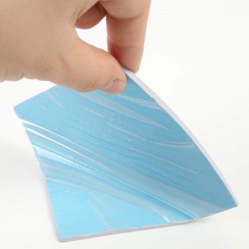 サイズ:100×100mm 厚み0.5mm 1.0mm 2.0mm 3.0mm 4.0mm 5.0mm ±10% 熱伝導率:3.5W/mk 耐電圧:≧6.0 Kv/mm 体積固有抵抗: 1.5×1016Ω.cm 難燃性:94V-0 相当 硬度:Shore C 18(±3) 圧縮率: 20% 各種特性値の測定方法及び、その他特性は画像ページを参照下さい 素材色:グレー 素材両面をPETフィルムでラミネート包装