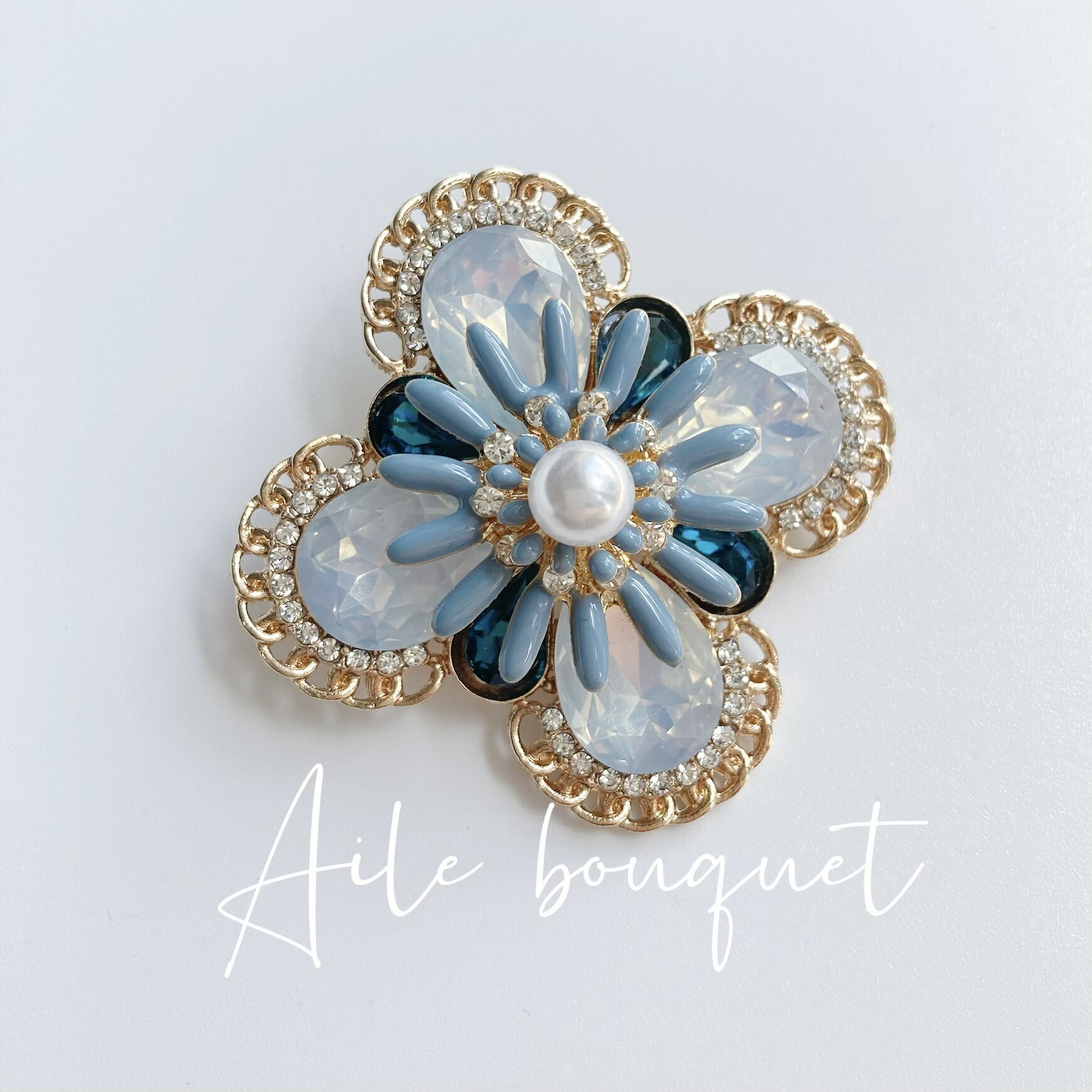 ビジュー　ブローチ　水色　ブルー　青　帯留め　コンバータ　アンティーク　ヴィンテージ　クラシック..