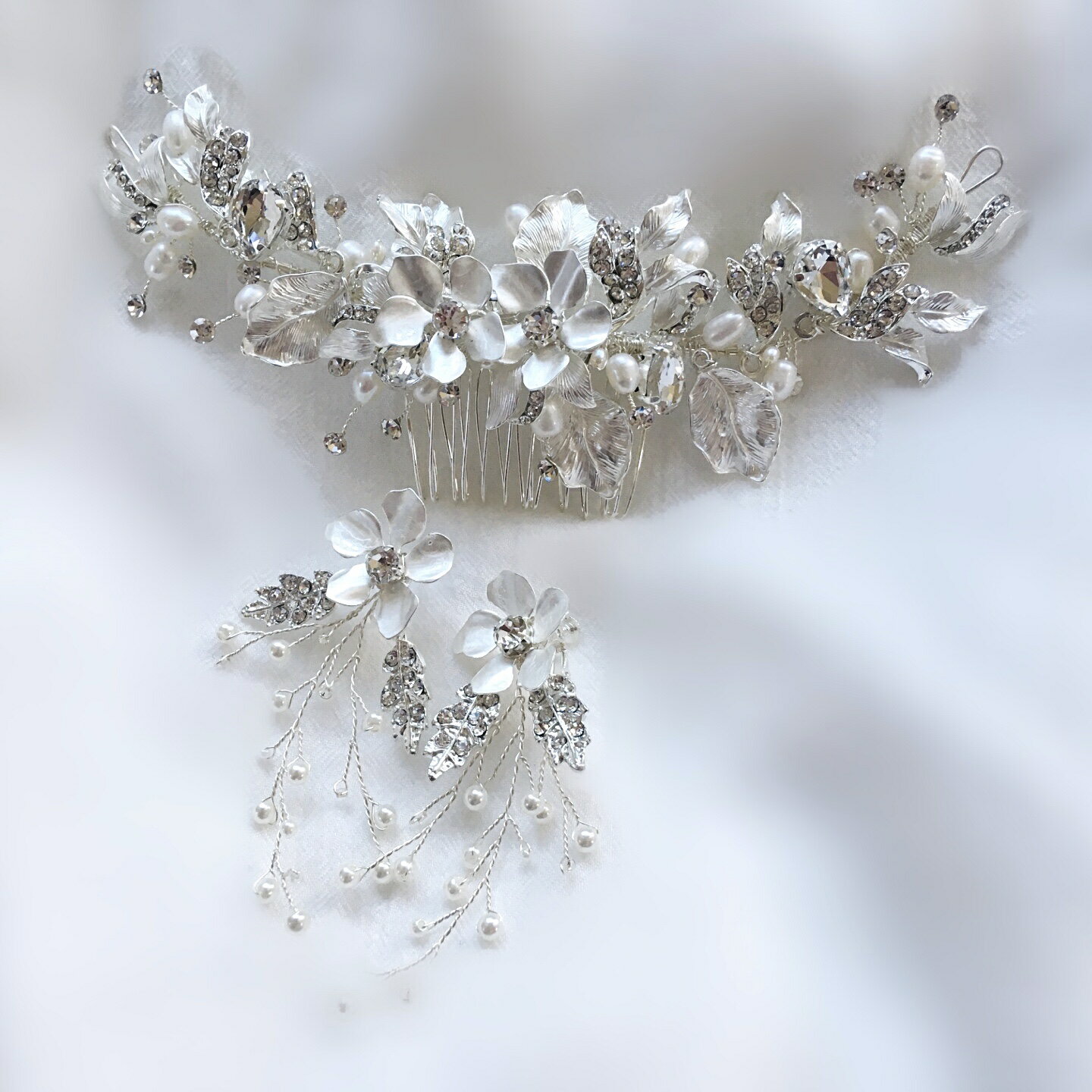 2点セット ヘッドパーツ ヘッドドレス 小枝アクセサリー 小枝ピアス 小枝イヤリング コーム 淡水パール 和装 花 ウェディング 髪飾り フラワー シルバー お呼ばれ 和装 ヘッドパーツ ヘッドピース ヘアアクセサリー 結婚式 ウェディング ブライダル Aile Bouquet