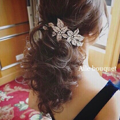 ヘッドドレス フラワー カチューシャ ビジュー ヘッドピース　ヘアアクセサリー　結婚式 ウェディング ブライダル