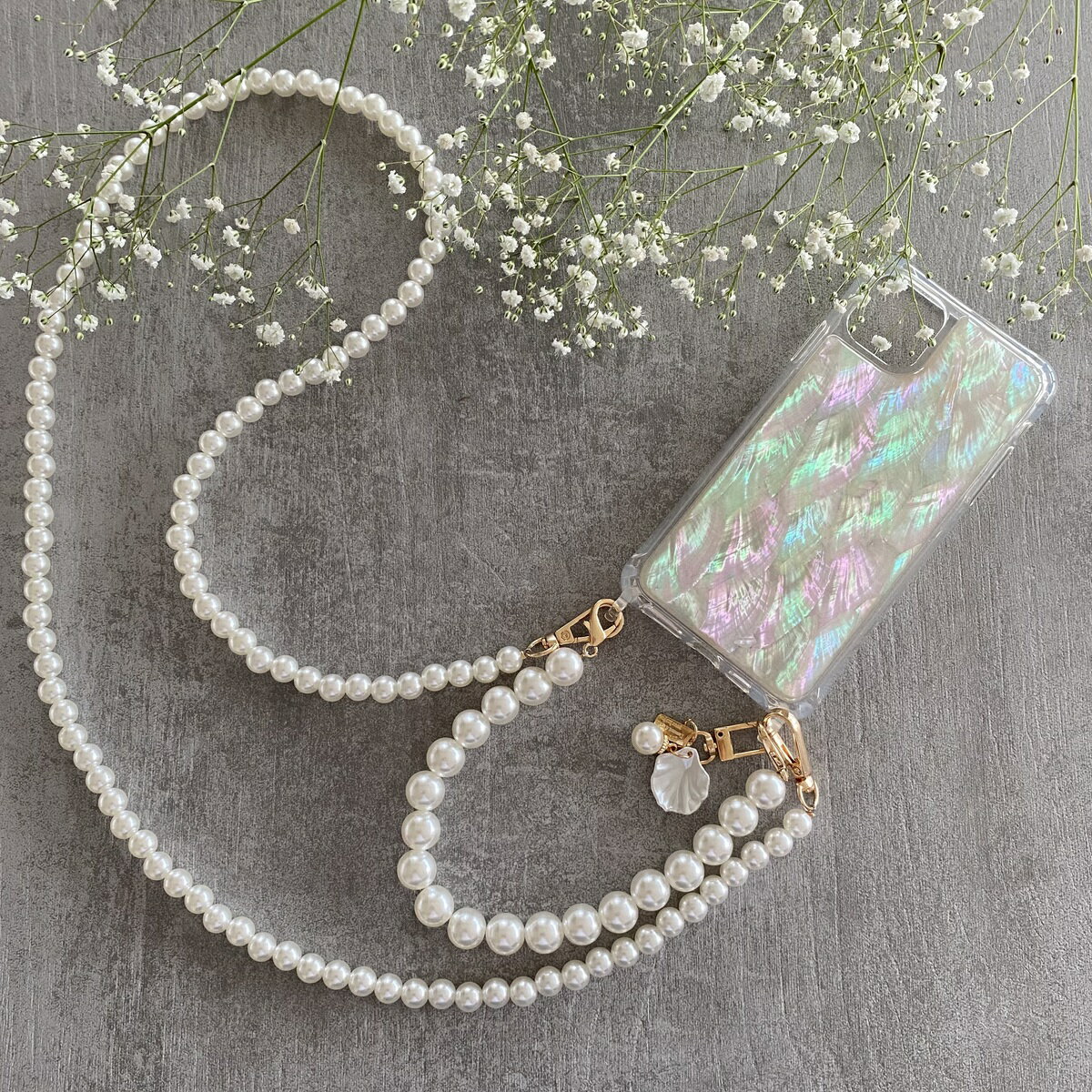 天然シェルケース　iPhoneパールストラップ　iPhone貝シェルケース　スマホショルダー チェーンストラップ　ショルダーストラップ　ストラップホルダー付き