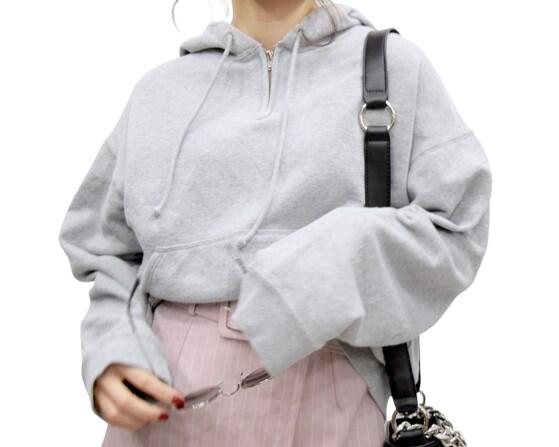 Rakuten - 【WEB限定】HALF ZIP SWEAT HOODIE(GRY)　女性 レディース トップス スウェット フーディー ハーフジップ グレー GRAY 灰色 カジュアル シンプル ストリート系 原宿系 オーバーサイズ 大きめ ポケット付き フード付き ヴィンテージ 古着 送料無料 アパレル A.D.G 通販