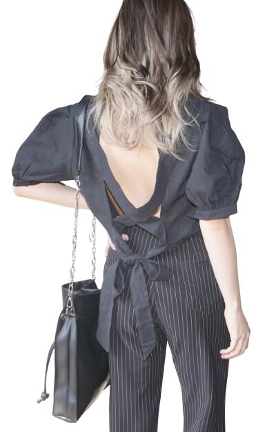 Rakuten - Back Cross Ribbon Puffsleeve Tops（black）【リボン】【パフスリーブ】【ブラック/黒】【バッククロス】【背面クロス】【半そで】【半袖】【ADG】【A.D.G】【エーディージー】送料無料