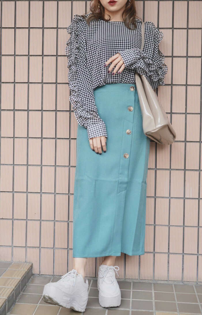 Button Design H-Line Skirt（green）【新作スカート】【グリーン/緑】【タイトスカート】【ロングスカート】【ボタン】【ウエストゴム】【春物スカート】【ADG】【A.D.G】【エーディージー】