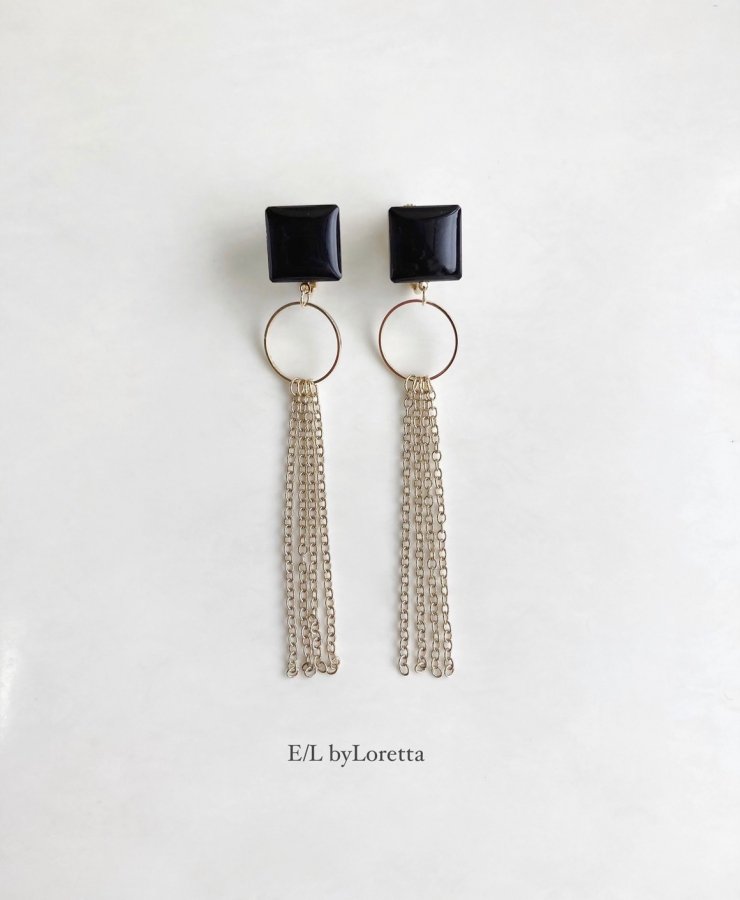 かわいいレディースピアス Color square chain tassel pierce/earring(Black)　アクセサリー　ピアス　イヤリング　BLACK　ブラック　黒　樹脂　セット　レディース　女性　大人可愛い　かわいい　フェミニン　上品　お洒落　おしゃれ　カジュアル エルバイロレッタ　E/L byLoretta　E/L