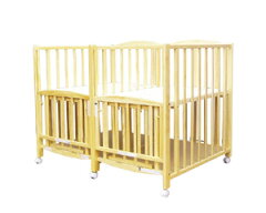 https://thumbnail.image.rakuten.co.jp/@0_mall/ailovegiftbaby/cabinet/r-bed/img60670078.jpg