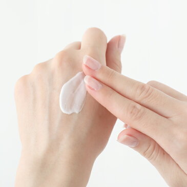 【最大15%OFFクーポン配布中!】【4個セット】ボディピース プレミアムハンドケアクリーム 40g 4個セット | BODYPEACE ハンドクリーム ハンドケア 手肌ケア 手 クリーム シリコンフリー 天然成分 ノンケミカル 肉球ケア オールインワン