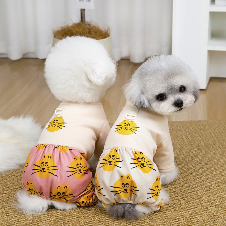 犬服 ロンパース つなぎ カバーオール Dカン ハーネス一体型 四足 長袖 アニマル柄 小型犬 ペット服 防寒 抜け毛対策 超小型犬 小型犬 犬用服 ペットウェア 春夏 お出かけ 散歩 ドッグカフェ SNS 撮影 【a544】