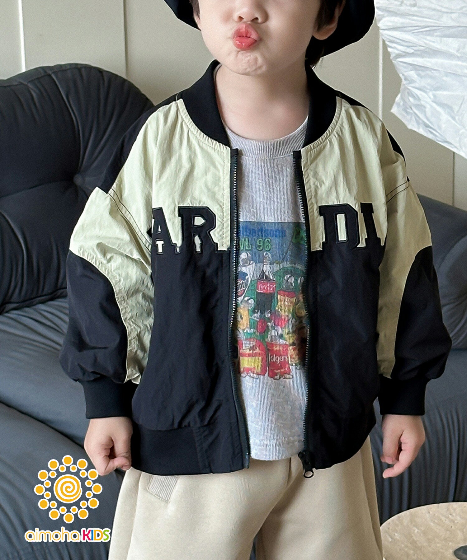 【2024NEW★】 スタジャン キッズ アウター 女の子 男の子 秋 冬 春 ブルゾン ジャケット キッズスタジャン 韓国 ライク かわいい おしゃれ ベビー 子供服 キッズ 子供 こども 裏地あり 【人気の英字ロゴ】のサムネイル