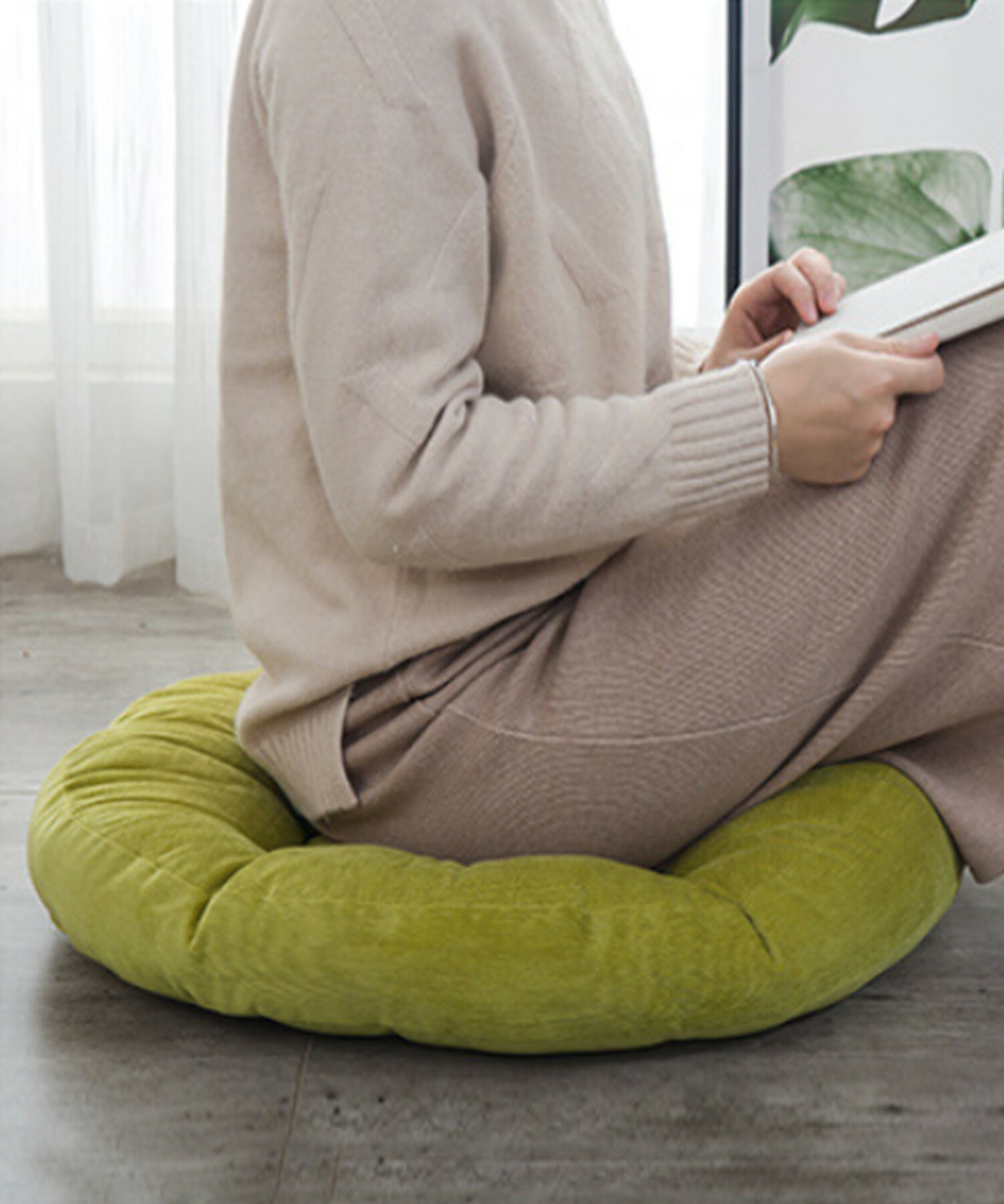 クッション 円形 丸型 座布団 クッション かわいい 韓国 ライク SNS映え 直径57cm インテリア おしゃれ ラウンド型 プレゼント 子供 誕生日 【ふわふわ円形座布団】 【ラッピング不可】