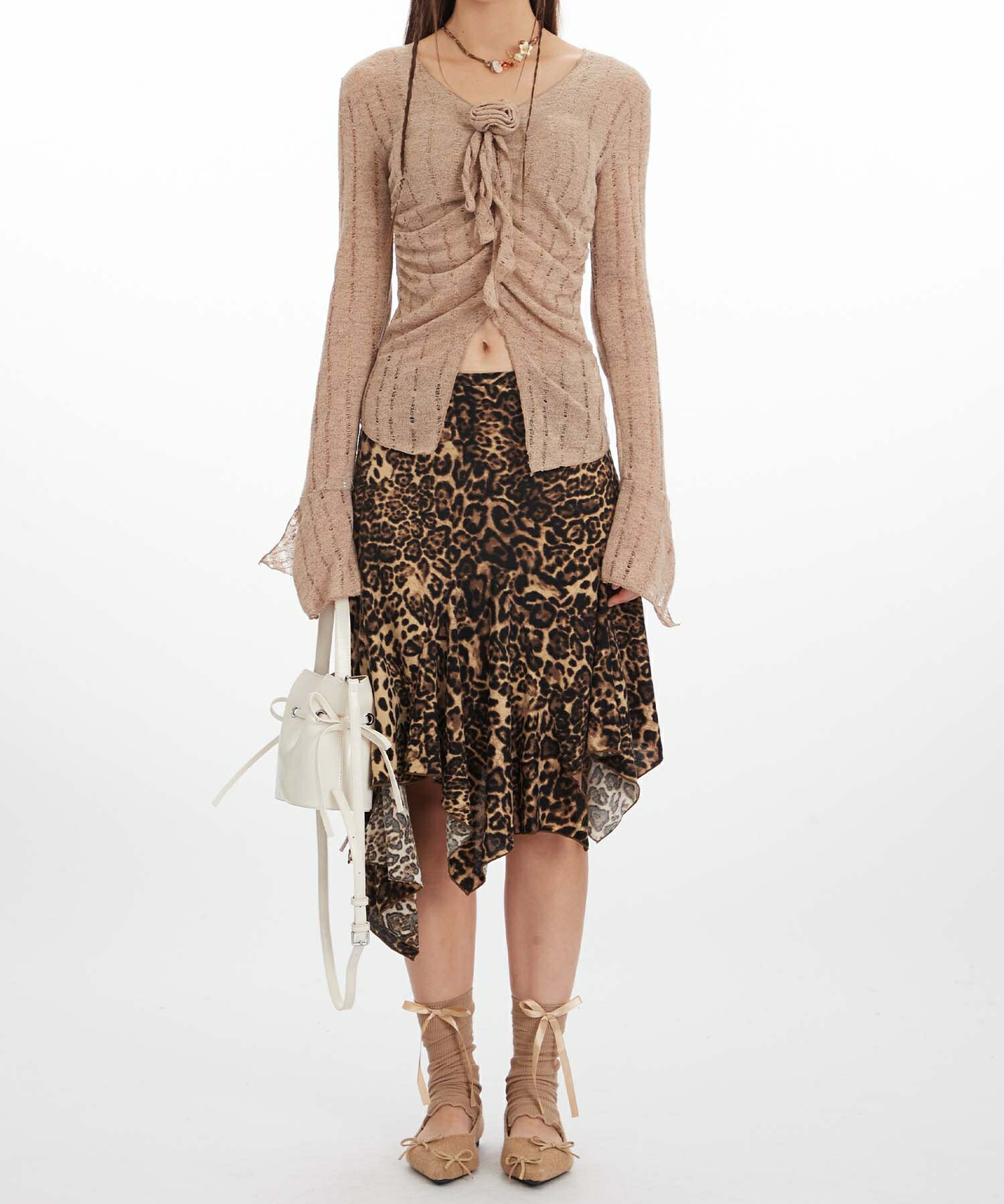 10%OFF＆【2025NEW】【HOOK】for girls コサジュ付きシャーリング透かし編みトップス レディース フレア袖と透け感デザインで女性らしさを引き立てる華やかなトップス着心地よくのサムネイル