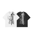 30%OFFクーポン 【2025NEW】30%OFFクーポン 【2025NEW】【HOOK for girls】リボン付きゴシックTシャツ レディース ゴシックプリント リボンディテール 個性派デザイン ゆったりシルエット 日常 おしゃれ