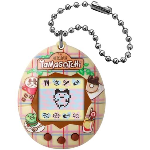 1997年に愛されたオリジナルのたまごっちデジタルペットが復活しました! ご飯をあげたり、ライトを点けたり消したり、一緒に遊んだり、薬をあげたり、トイレを使った後に水を流したり、健康状態を確認したりします。また、たまごっちが嬉しい時、ご飯をあげてすべての後片付けをし終えた時に困らせる場合はたまごっちをしつけることができます。 オリジナルのプログラミングを搭載し、たまごっちが次にどの方向に動くかを推測する、キャラクターゲームが含まれます! たまごっちを卵から子供へと、子供から大人へと育てます。お世話の仕方によって、7種類の大人のうちのどれになるかが決まります。 チェーンにたまごっちデバイスが1つ付属しており、どこにでも持ち運べます。 バッテリー(CR2032)付属。 対象年齢:8歳以上。