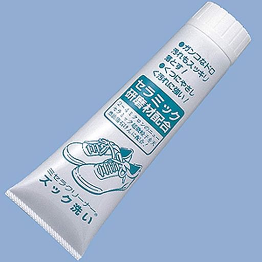 サイズ約:6x22.5cm 本体重量約:210g 材質:研磨剤/アルミナ系鉱物、界面活性剤/純石けん分(脂肪酸ナトリウム)、アルカリ剤、安定化剤 原産国:日本 正味量:190g