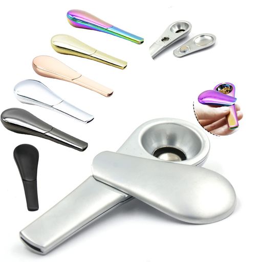 【メタルパイプ】網(スクリーン)は不要、安心設計のコンパクトパイプです。パイプ内部のアッシュキャッチャー構造は、細かく刻んだタバコや微細な灰を漏らさず防ぎます。又、使用している特殊な亜鉛合金素材は、パイプの加熱を防止し、健康に害のある成分の...