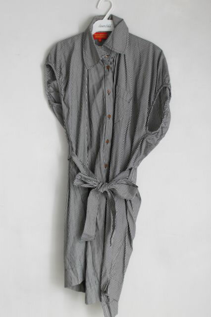 Used ビビアン ストライプシャツワンピース 古着 レディースファッション Vivienne Westwoodvivienne ストライプシャツ ワンピース アーマーリング ブランド Westwoodヴィヴィアンウエストウッド 中古 ビビアン 中古 Ainahainavivienne Westwood Vivienne