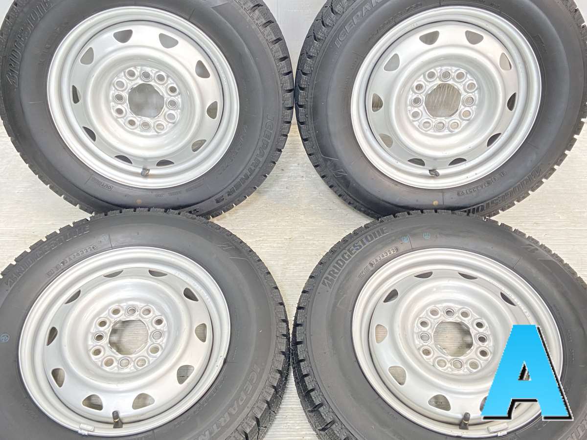 145/80R13 ブリヂストン アイスパートナー2 　 LZ 13x4.0 100/110/114.3-4穴 中古タイヤ スタッドレスタイヤ ホイールセット 4本セット