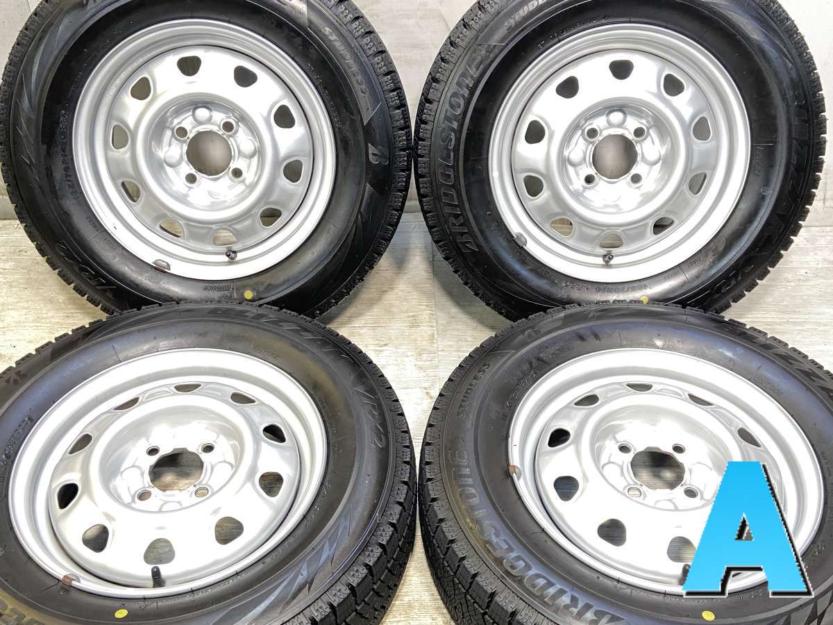 185/70R14 ブリヂストン ブリザック VRX2 　 TOPY M4 7A 14x5.0 100-4穴 中古タイヤ スタッドレスタイヤ ホイールセット 4本セット
