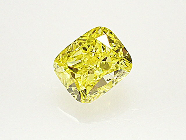 0．221ct　FANCY　VIVID　YELLOW　I1　イエローダイヤモンド　ルース