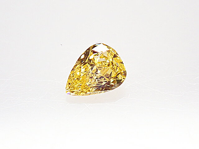 0．090ct　FANCY．INTENSE．ORANGE．YELLOW，VS2，ペアシェイプ　インテンスオレンジイエローダイヤモンドルース