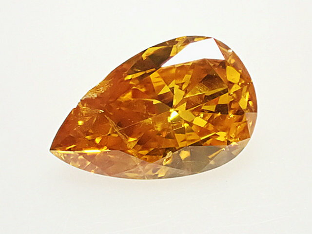0．387ct　FANCY　VIVID　YELLOW　ORANGE　SI2　オレンジダイヤモンド　ルース