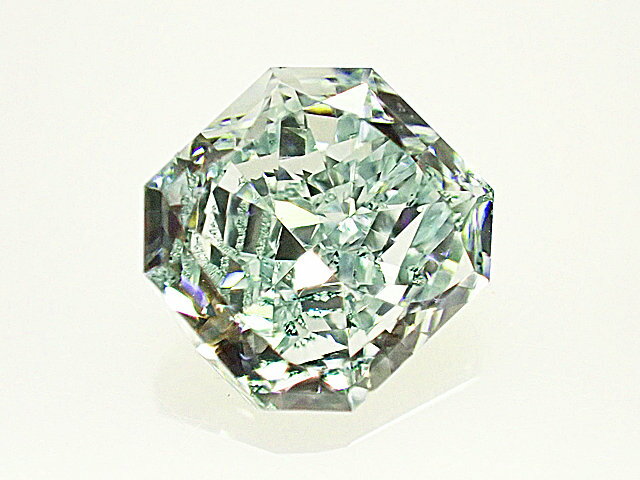 0．41ct　FANCY　GREEN　GIA　グリーンダイヤモンド　ルース