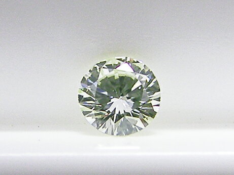 0．067ct　VERY．LIGHT．YELLOW．GREEN，VS1　グリーンダイヤモンドルース