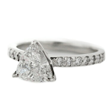 メインダイヤモンド(F I-1) 1.041ct メレダイヤモンド 0.34ct トリリアントカット トライアングル 三角形 ダイヤモンドリング ダイヤリング 12号 PT900 プラチナ【新品】【ジュエリー】RML.T