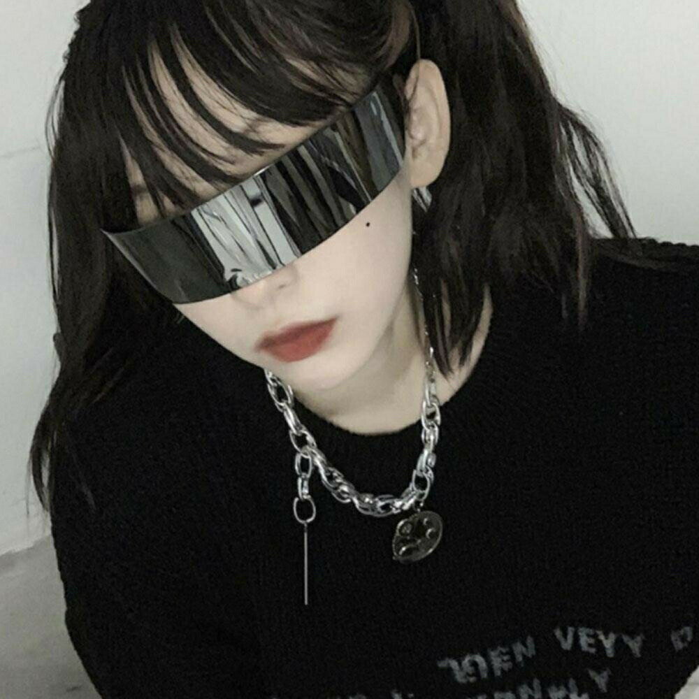 【在庫限り】【ランキング1位3冠達成】 サングラス 近未来 線型 ブラック SF レディース メンズ スクエア ビッグ フレーム 大きめ かわいい おしゃれ フ...