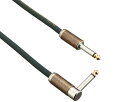 “ピュアクラフト”スタジオシリーズ-High Density Electromagnetic Shielded OFC Cables 「楽器のもつサウンドをこのうえなくピュアに、そしてダイレクトにアンプまで伝える」 「ヌケのよい音質と優れた耐久性を兼備える」 スタジオシリーズは、0.08mmという極細のOFC線（無酸素銅）を150本束ねて芯線としており、太い音像の伝達を可能としながらも非常に柔軟で取り回しが楽に行なえます。 フォンプラグには、新たに音質と耐久性に優れた国産オリジナルプラグを採用しました。 熟練したハンダ職人によって1本1本ハンドクラフトされているライブライン・ケーブルの音質は、太くて全音域をバランス良くそのまま伝達する、癖のないものです。 良い楽器、良いアンプ間を無駄なく伝えます。 ※画像はイメージです。長さは商品名をご確認下さい。