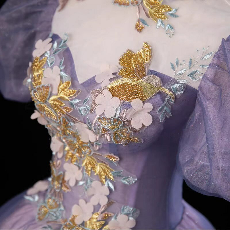 送料無料 イブニングドレス パープル 花柄 可愛い ロングドレス 演奏会ドレス 紫色 ハイネック 花柄 オシャレ 発表会ドレス ロング パフスリーブ 立ち襟 チュール 立ち襟 パーティードレス 姫様 コンサート コンクール コンテスト XS S M L XL XXL XXXL