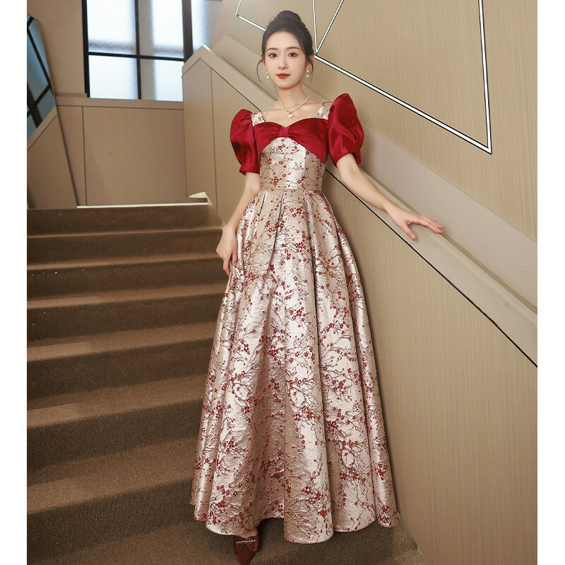 Rakuten - 送料無料 結婚式ドレス 二次会ドレス ワイン赤 花柄 オシャレ サテン ドレス ゲストドレス ロングドレス ワインレッド 結婚式 二次会 パーティードレス パフスリーブ リボン 可愛い イブニングドレス ロング Aライン S M L XL XXL
