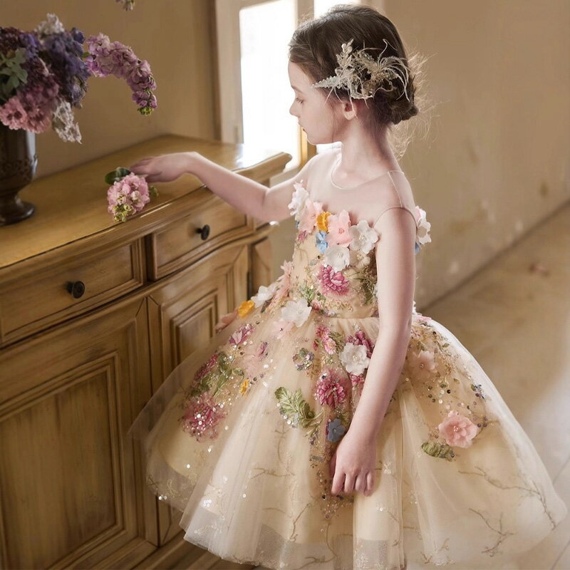 送料無料 子供ドレス ショート丈 シャンパン色 刺繡花柄 可愛い 姫系 お姫様 ピアノ発表ドレス 演奏会ドレス 女児ドレス ショート丈 花柄 子どもドレス キッズドレス 演出服 誕生日 プレゼント ギフト 100~160cm