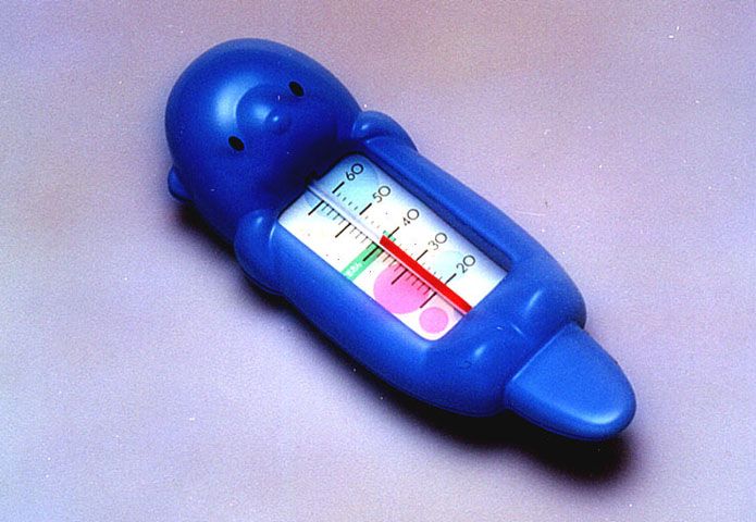 ラッコちゃん湯温計 5417 ブルー【湯温計 お風呂 お湯 温度計 浮かべる温度計 入浴】