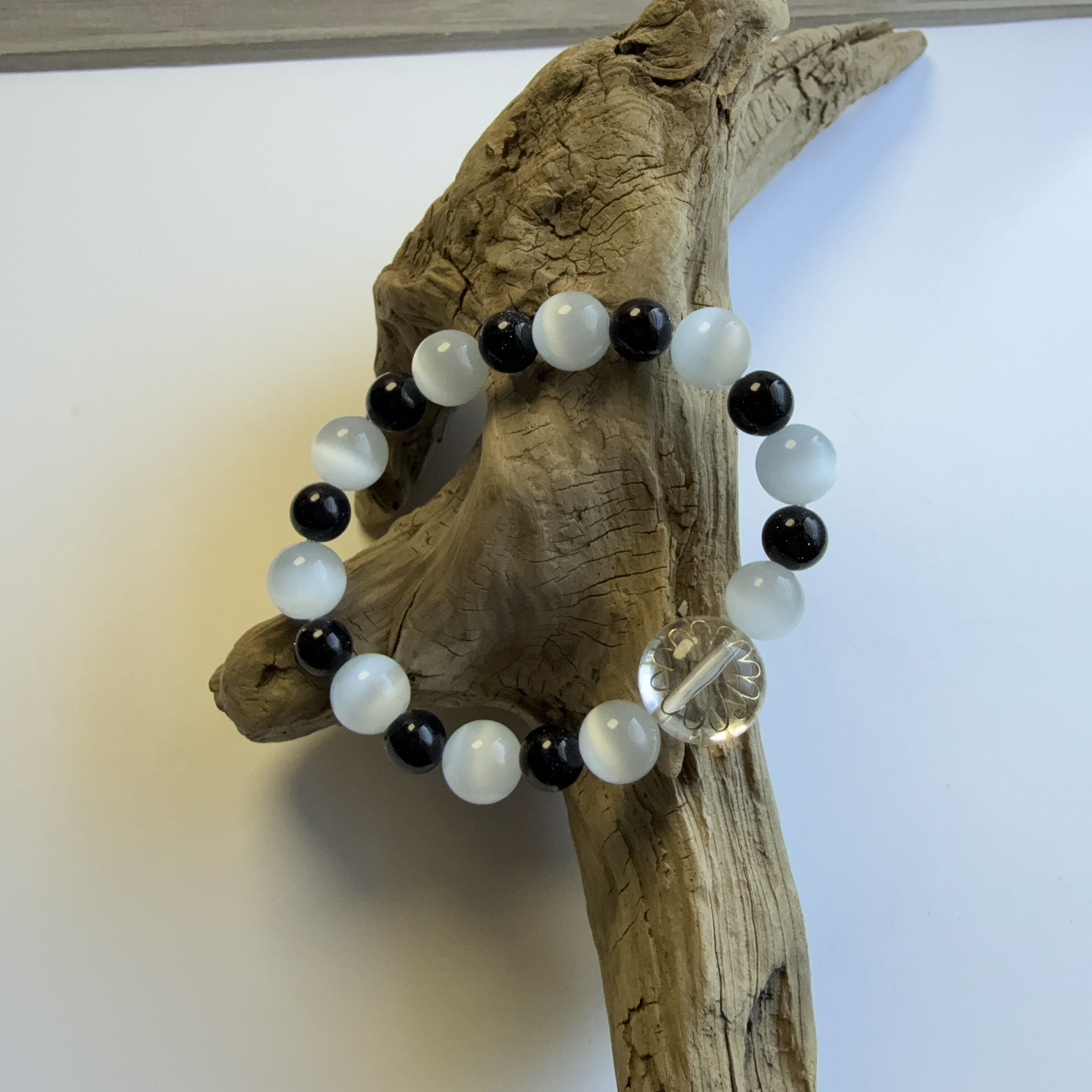 ブレスレット 天然石 パワーストーン ブレス レディース メンズ 数珠 女性 男性 金運 健康運 勝負運 恋愛運 仕事運 開運 無病息災 家庭円満 厄除け ペア ビーズ シンプル プレゼント アクセサリー フリーサイズ 白 黒 キャッツアイ ブルーゴールドストーン【031】